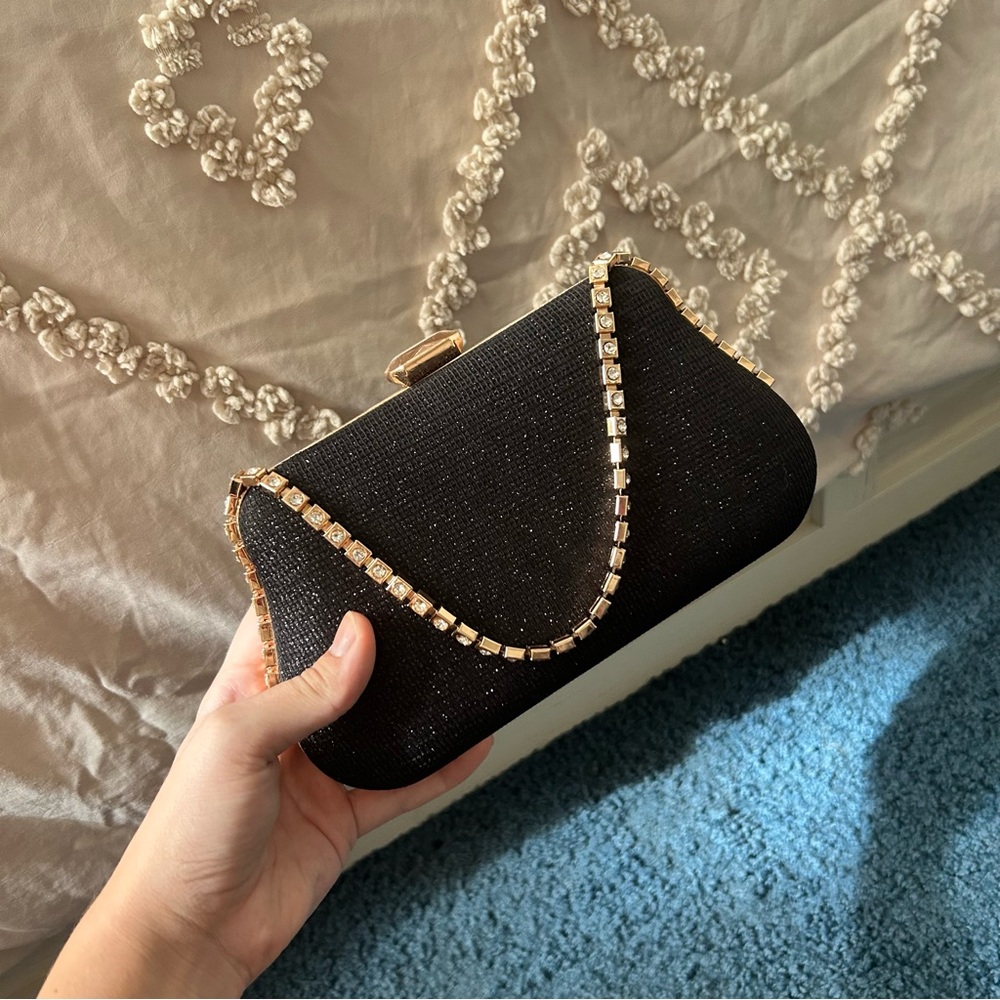 Elegant Black and Gold Women's Clutch